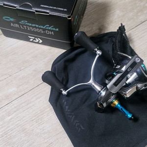 다이와 에어 LT2500S-DH 릴