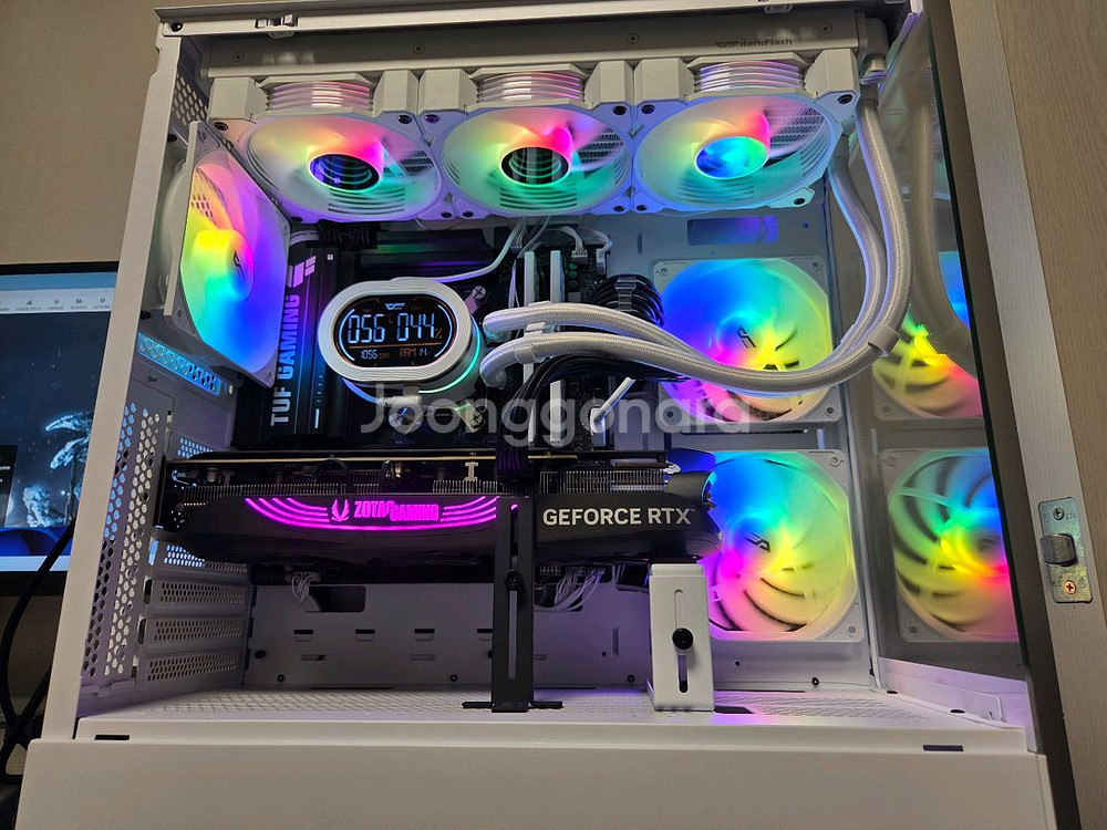 9800x3d, b850m, rtx 4080 super 완본체--2