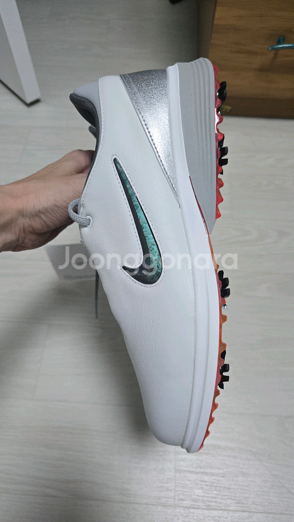 나이키 빅토리 투어4 NRG U25 W 275mm 판매합니다 골프화--3