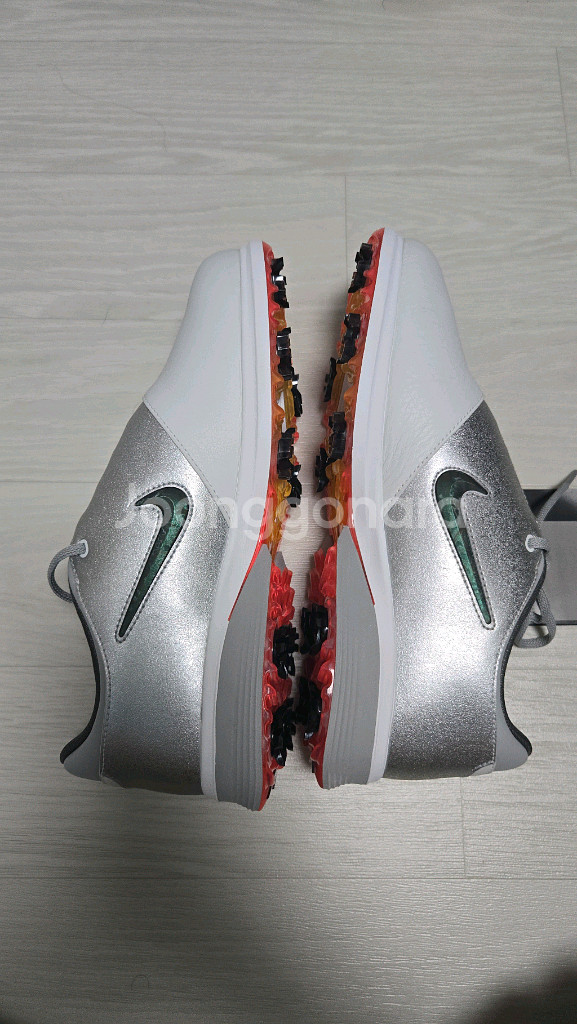 나이키 빅토리 투어4 NRG U25 W 275mm 판매합니다 골프화--5