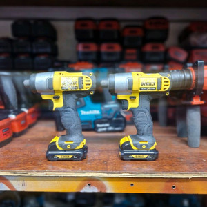 12V 디월트충전임팩드라이버 DCF815 배터리포함