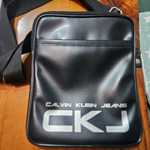 캘빈클라인 남성 크로스백