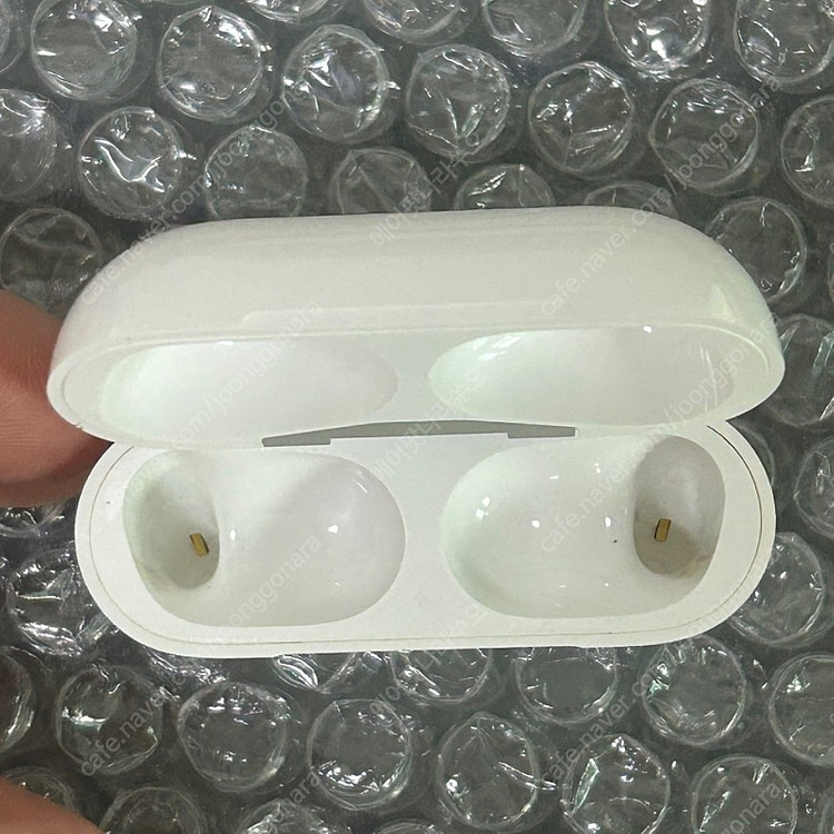 에어팟프로 1세대 본체 A급--2