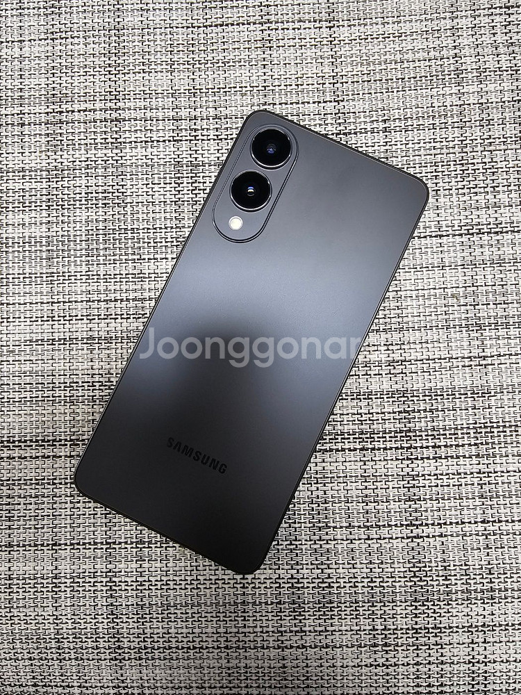 (신폰급) 갤럭시 S25엣지 256G 블랙 25년 10월개통 정상해지공기계 초SSS급 선물용 87만팝니다@--0