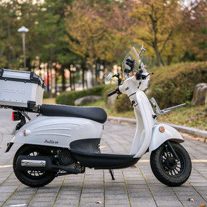 쥴리50 스쿠터 판매합니다(배달용,마실용 오토바이)