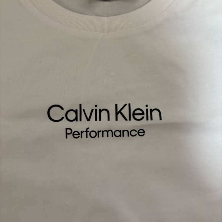 캘빈클라인 퍼포먼스 흰색 크롭 반팔티--7