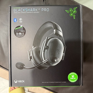 레이저 블랙샤크 v2 pro xbox 이미지