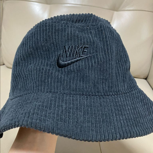 나이키 가을겨울용 코듀로이 버킷햇 빈티지블랙 L