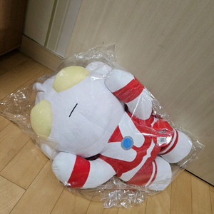 울트라맨 오브 대형봉제인형(45cm) 미개봉 새제품 판매합니다