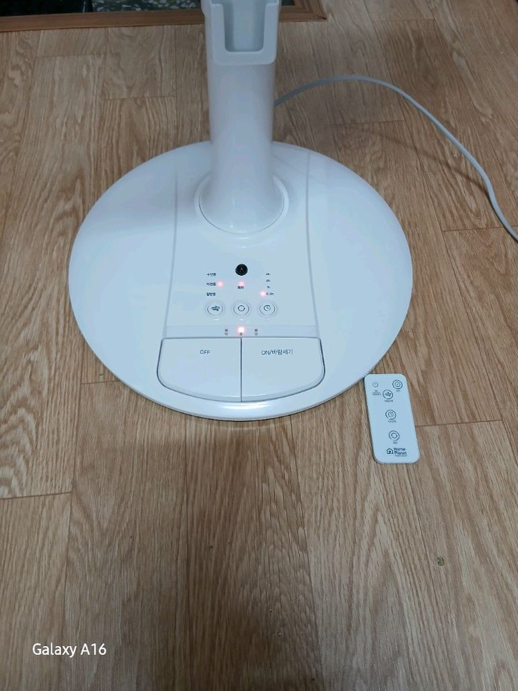 리모컨 플래닛스탠디 형 선풍기 입니다 이미지