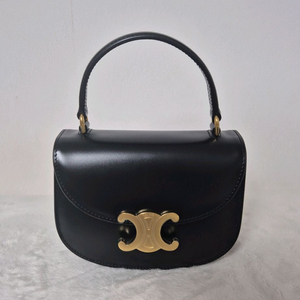 셀린느 미니 클레아 베사체