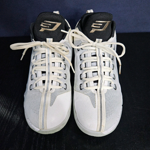 나이키 조던 화이트&그레이 남성 270~275 농구화