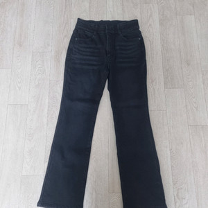 (새상품)세미부츠컷 블랙 기모 데님팬츠 정리합니다^^