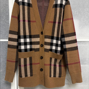 버버리 가디건