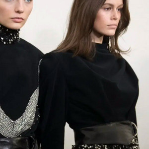 이자벨마랑 블라