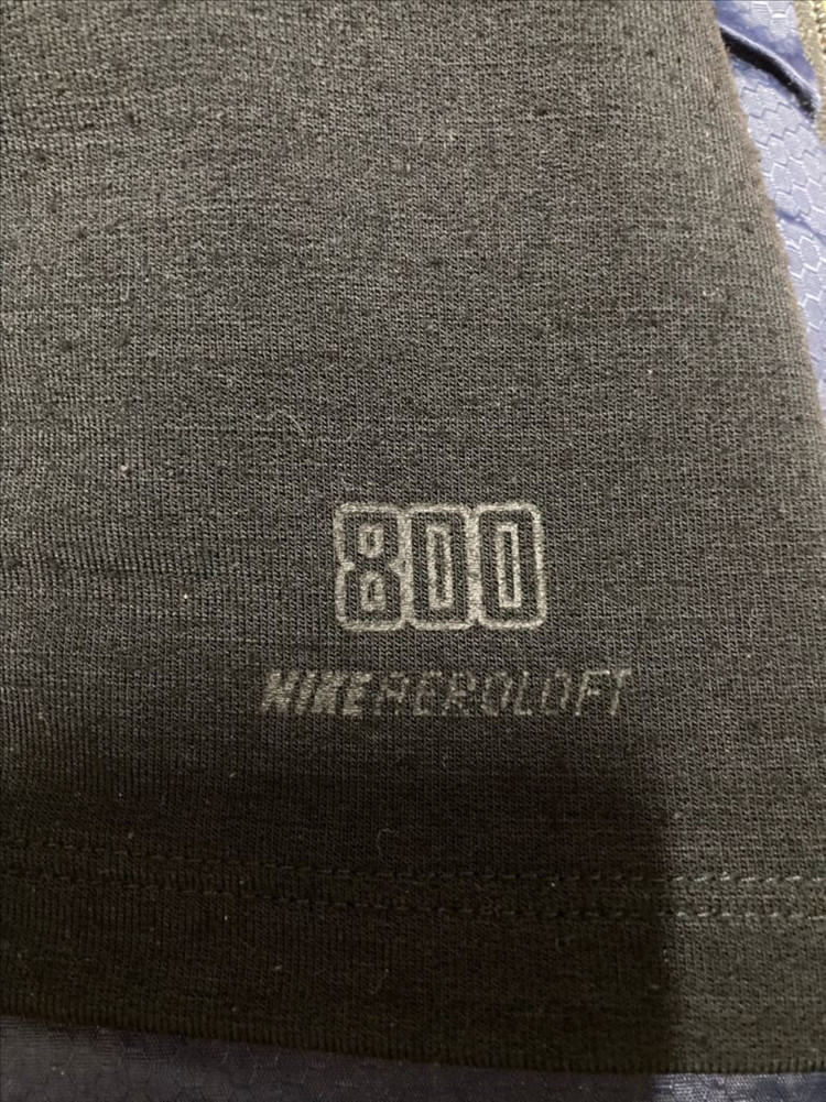 나이키 에어로로프트 하이브리드자켓 m사이즈 팝니다--3