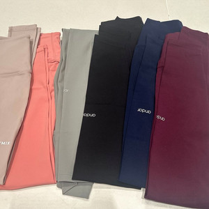 안다르 레깅스 4개 + 젝스미스 레깅스2개 S 일괄 판매.