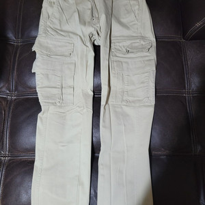 디젤(DIESEL) 베이지컬러 카고팬츠 바지 32사이즈(CK calvin klein 리바이스 타미힐피거)