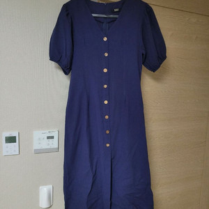 새상품급)VISIT 네이비 롱원피스 프리사이즈