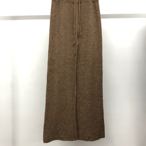 리가든 부츠컷 니트 팬츠 F