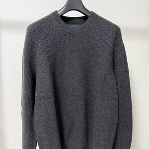 질스튜어트뉴욕/23fw 다크그레이 캐시미어 와플 니트/L