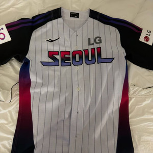 엘지트윈스 서울의밤 어센틱 유니폼 (110)