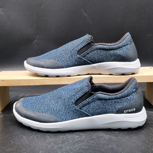 크록스 킨세일 남성슬립온250.