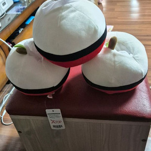 x-top일괄판매 몬스터볼핸드폰거치대3개