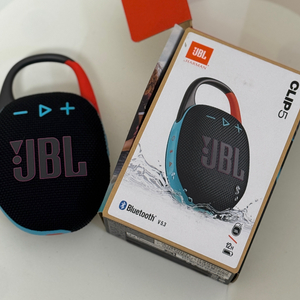 JBL 클립5(CLIP5) 블루투스 스피커 팝니다