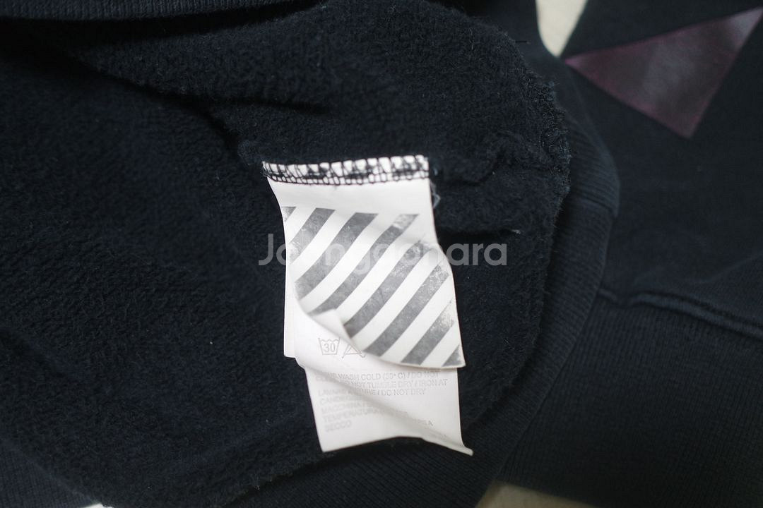 오프화이트 정품 맨투맨 XL--3