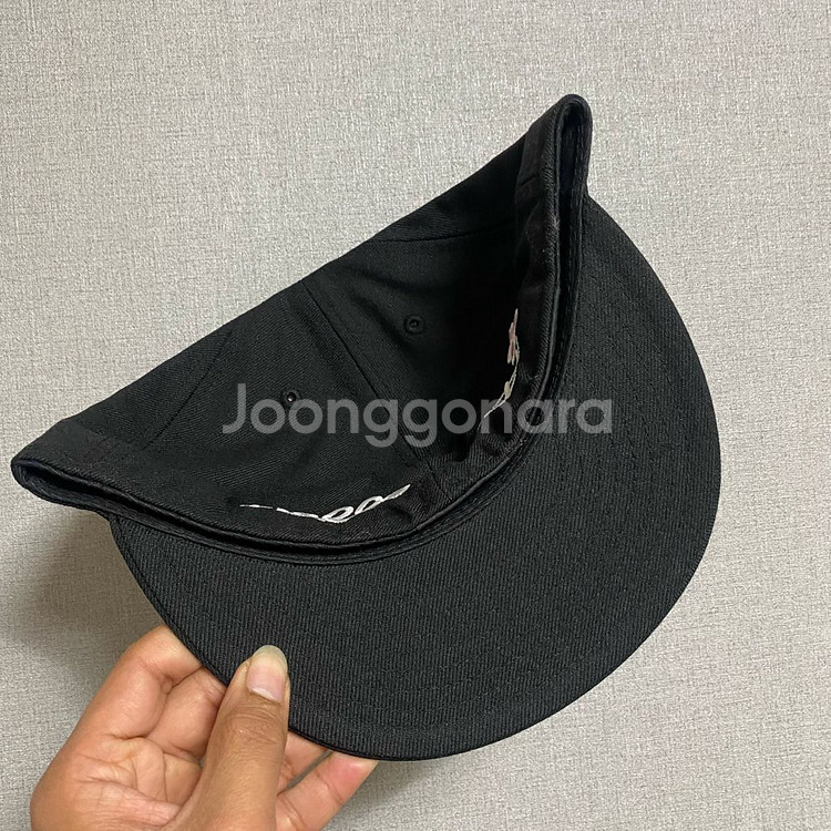 뉴에라 헬로키티 59FIFTY 볼캡 60.6cm--1