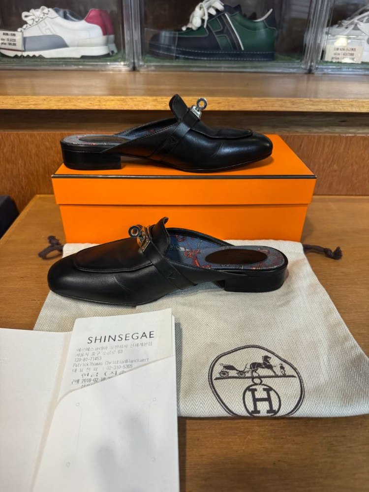 35/220)에르메스 오즈뮬 슬리퍼--1