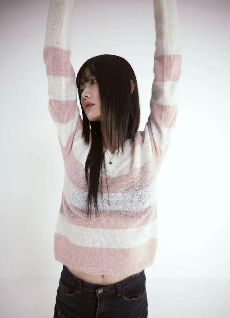 애즈온 포니 스트라이프 니트 핑크 이미지