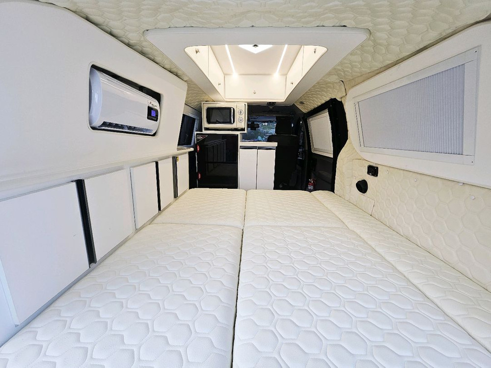 18년식 6만키로 스타렉스 하이루프 풀옵션 캠핑카 판매 이미지