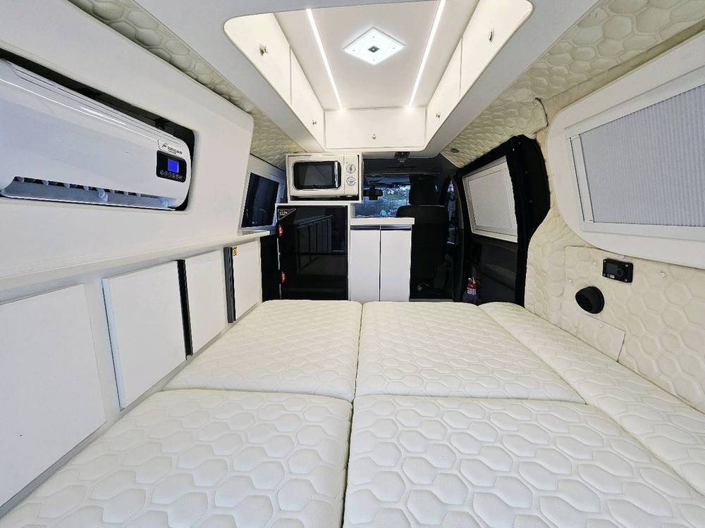 18년식 6만키로 스타렉스 하이루프 풀옵션 캠핑카 판매 이미지