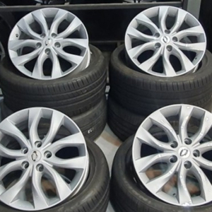 18인치 순정 알로이 휠타이어 세트