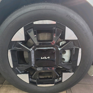 카니발ka4 19인치 휠타이어판매합니다.개인거래