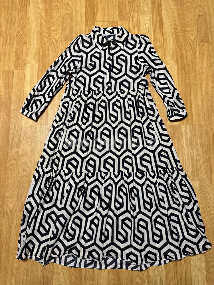 자라 여자 원피스 팝니다--0