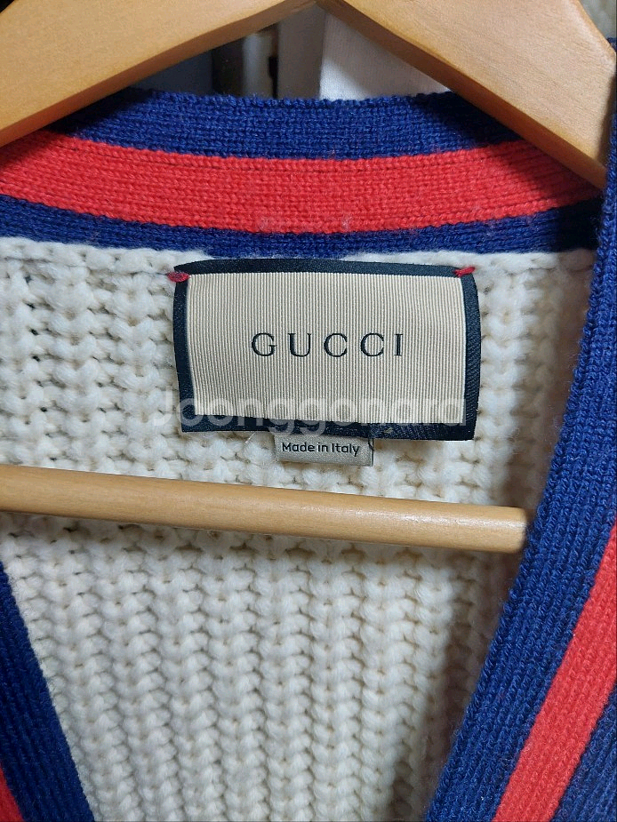 구찌 아이보리 웹케이블 꽈배기 니트 가디건 m--9