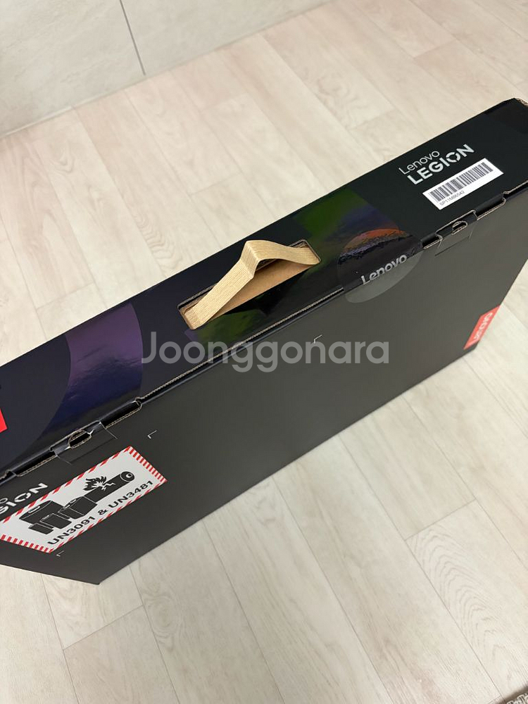 레노버 게이밍 노트북 (LEGION PRO7 16IRX9H) 새상품 미개봉--2