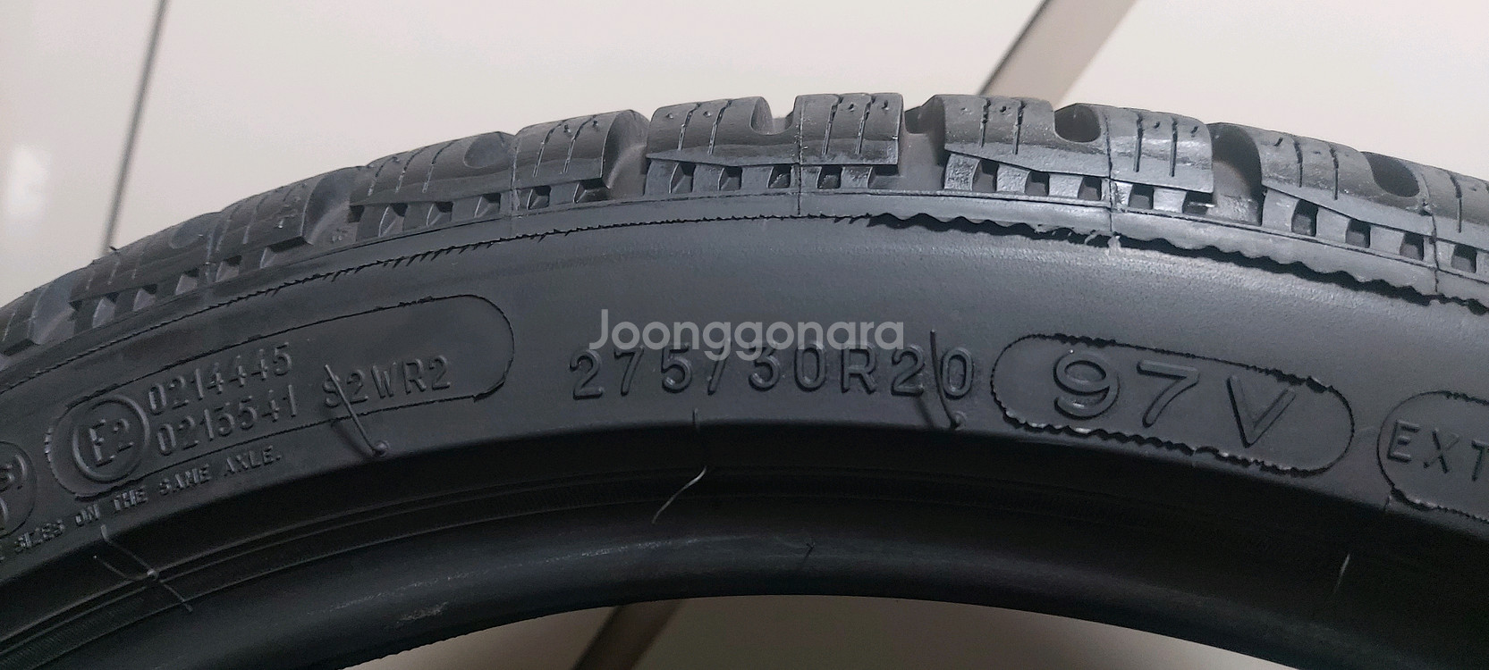 미쉐린 알파인 4 윈터 타이어 20인치 1대분 (전 245, 후 275)--2