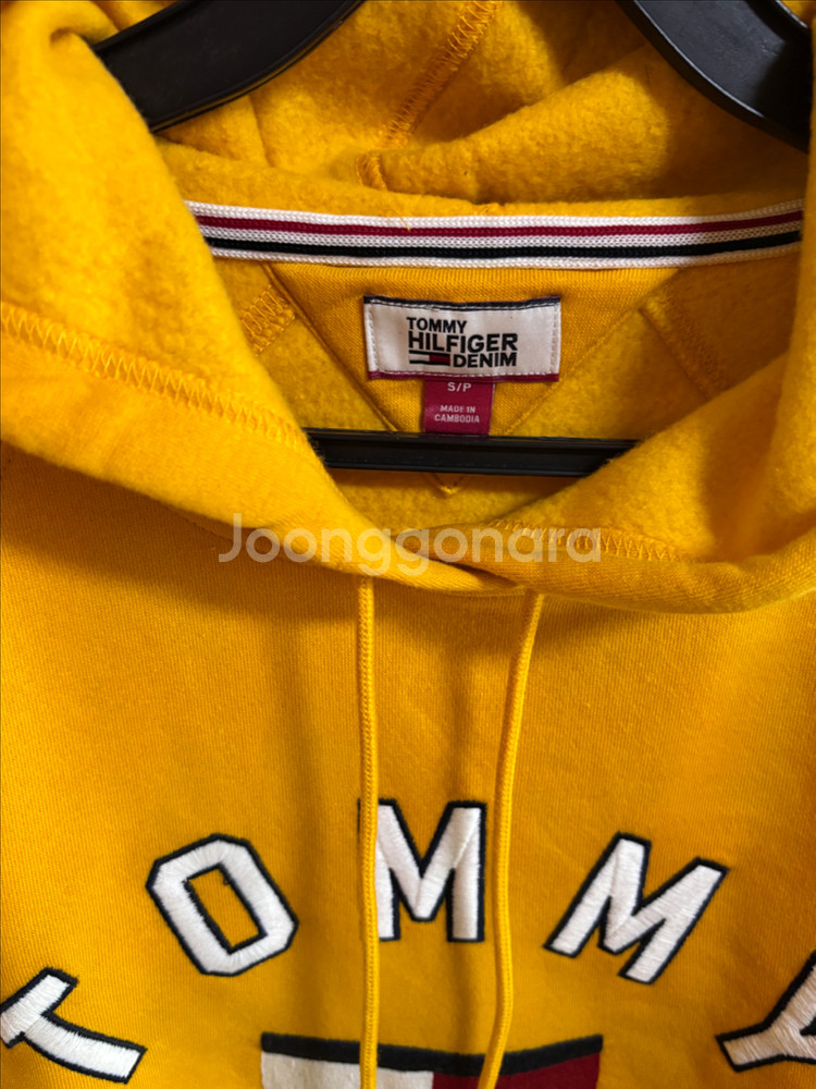 타미힐피거 겨자색 후드티--1