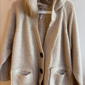 베이지 니트 미들 가디건