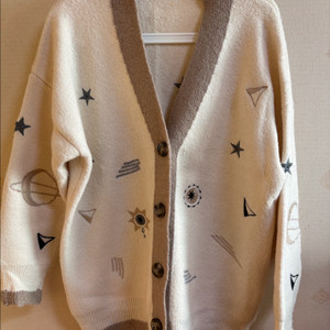 아이보리색 니트 롱 가디건