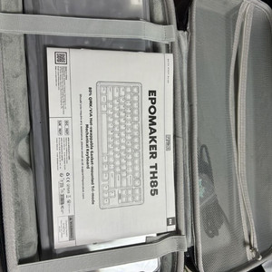 미사용 에포메이커 th85 고급 기계식 키보드 +전용 케이스