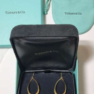 정품 티파니앤코 18K 골드 명품 귀걸이 (거의새것)
