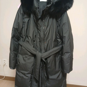 w컨셉 IVHL 블랙패딩