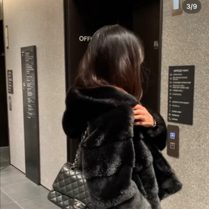 츄네집 호리젠탈 밍크 퍼자켓