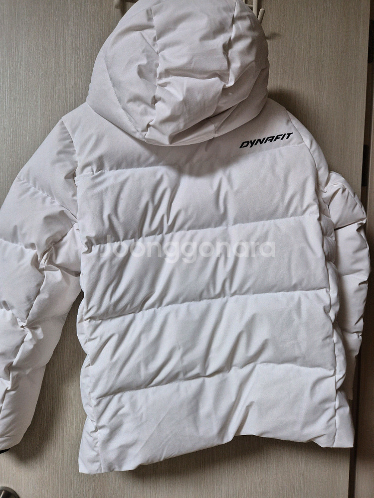 다이나핏 카본비스트 화이트 구스다운 패딩 점퍼 100--2