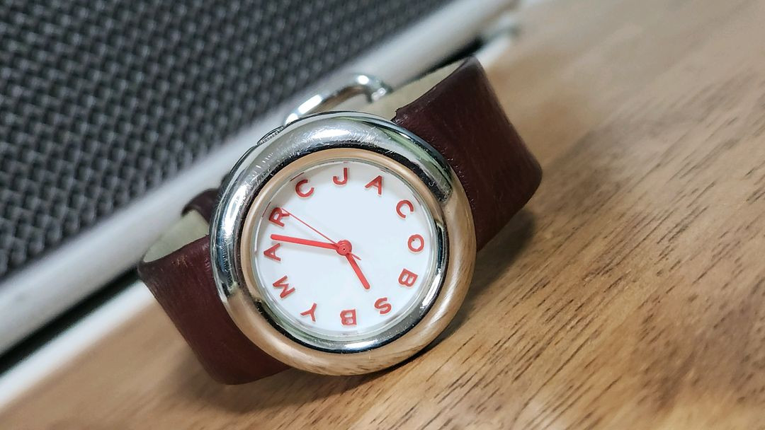 # 마크제이콥스 한효주시계 여성명품시계 급처--4